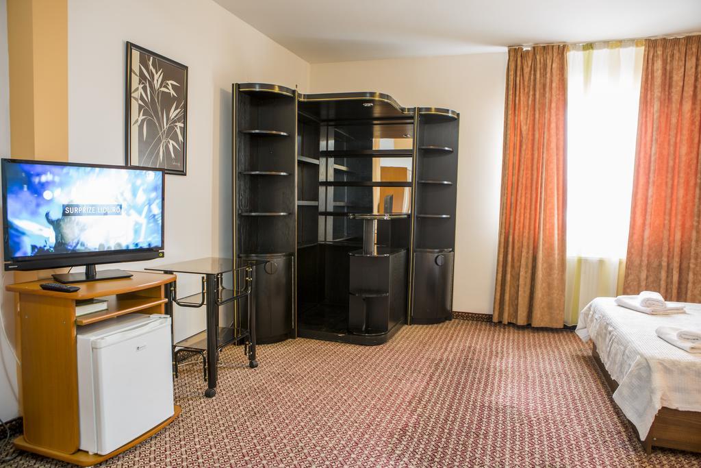 Hotel Darina Târgu-Mureş Zewnętrze zdjęcie